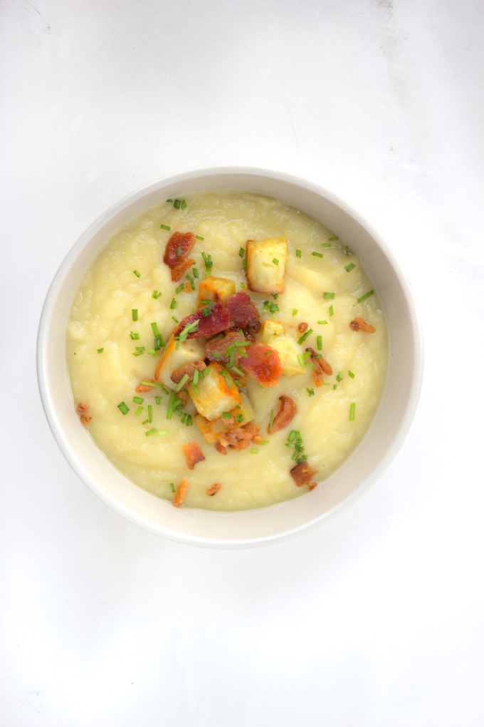Instant Pot Loaded Baked Potato Soup with Toppings